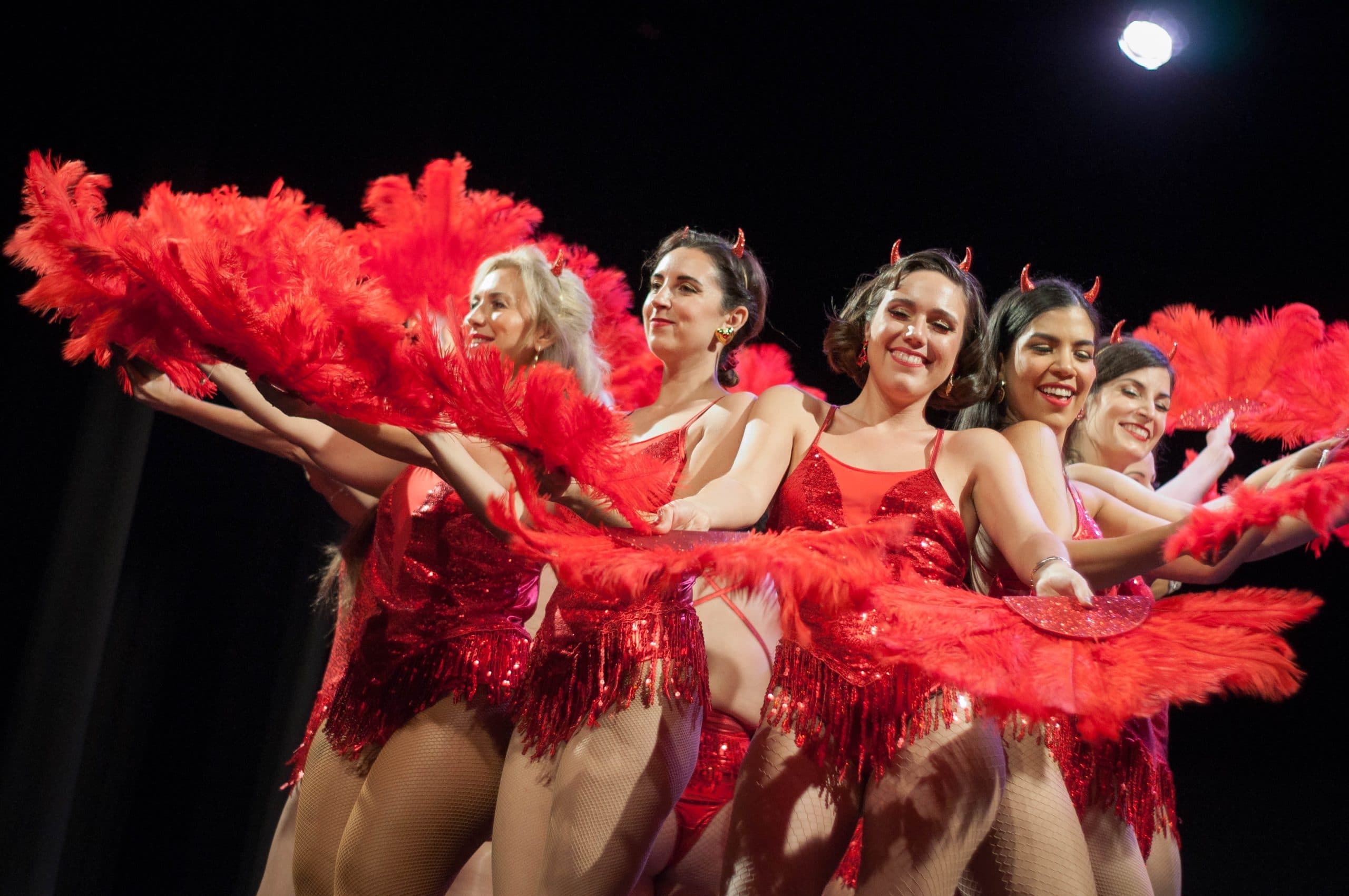 Escuela Glitter Girls Burlesque